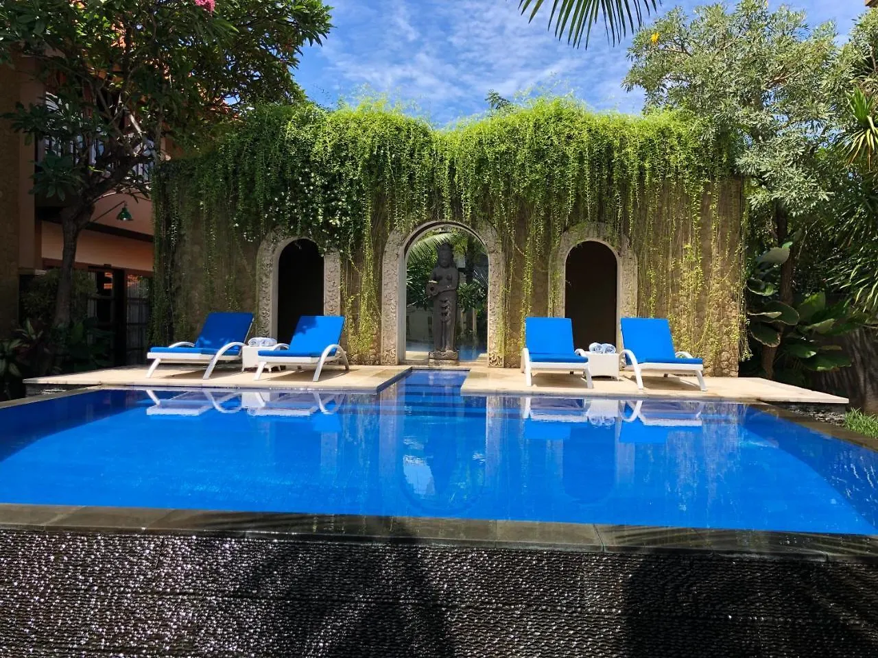 D'Kubu Legian Hotel
